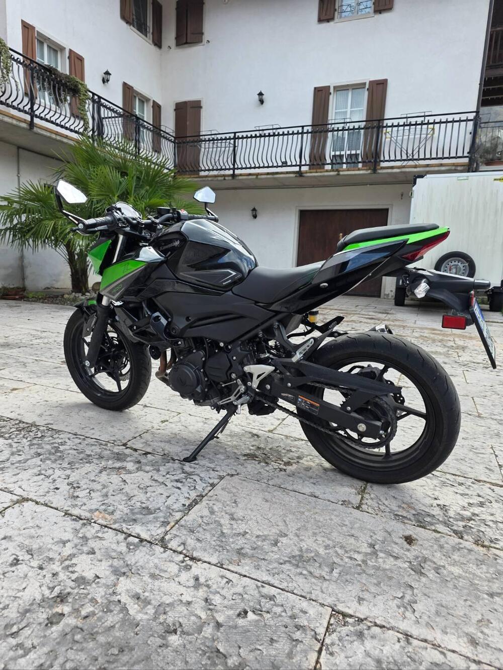 Kawasaki Z 400 (2023) (5)