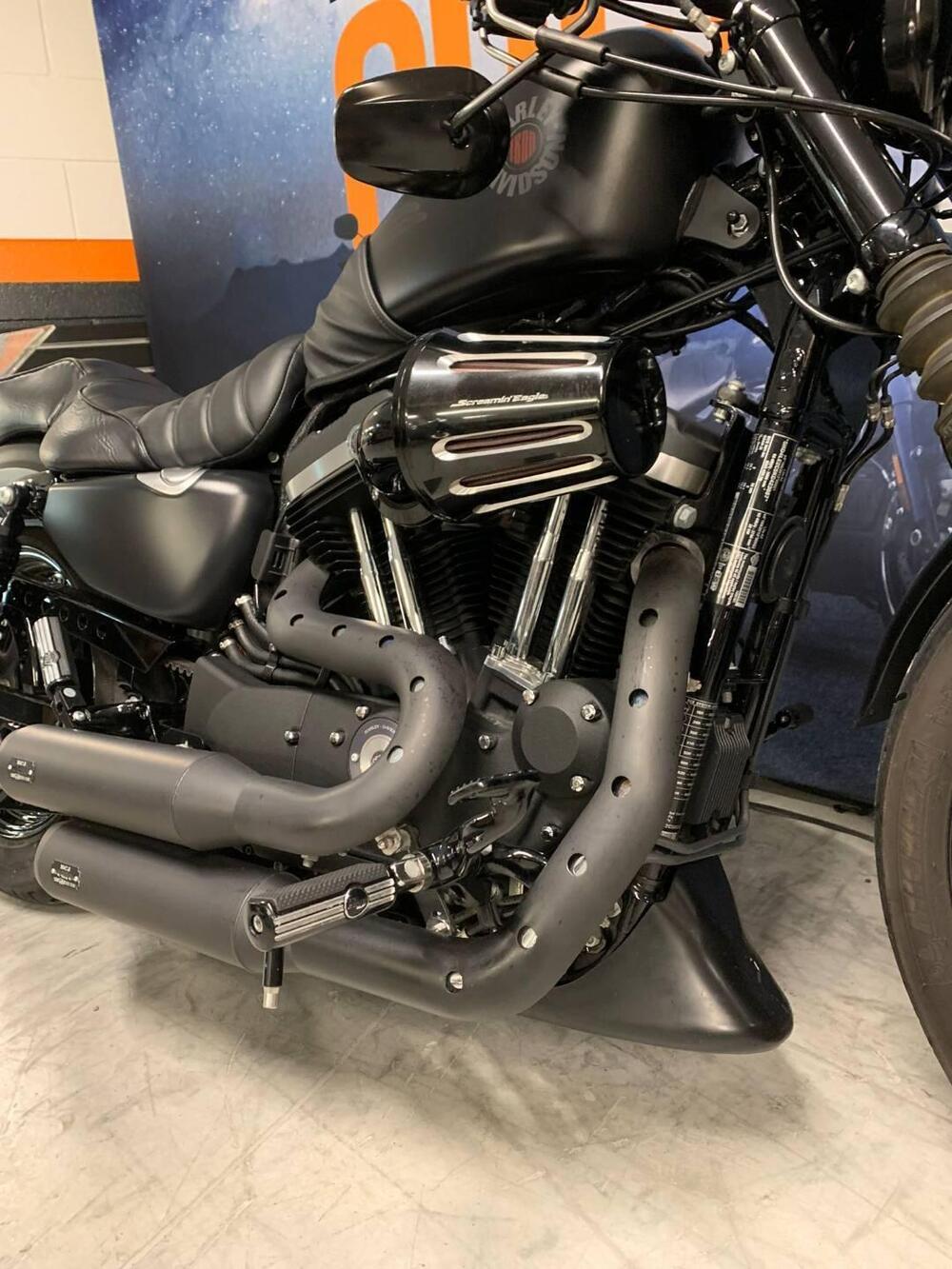 Harley-Davidson 883 Iron (2017 - 20) - XL 883N (5)