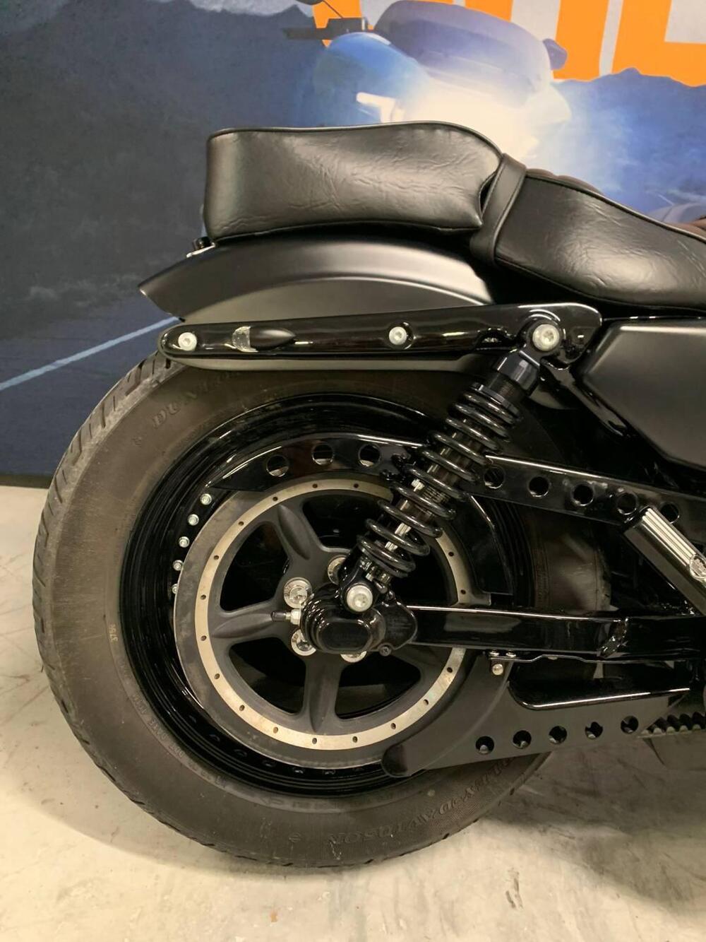 Harley-Davidson 883 Iron (2017 - 20) - XL 883N (7)