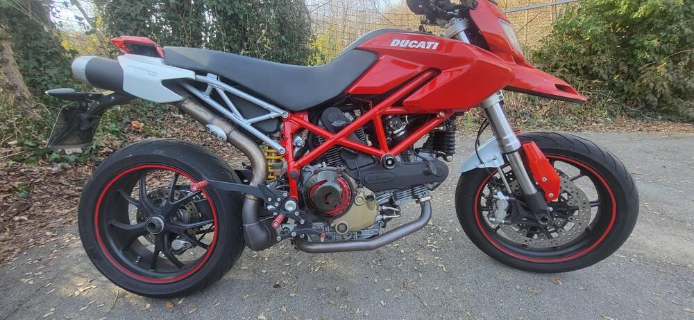 Ducati Hypermotard 1100 (2007 - 09) (5)