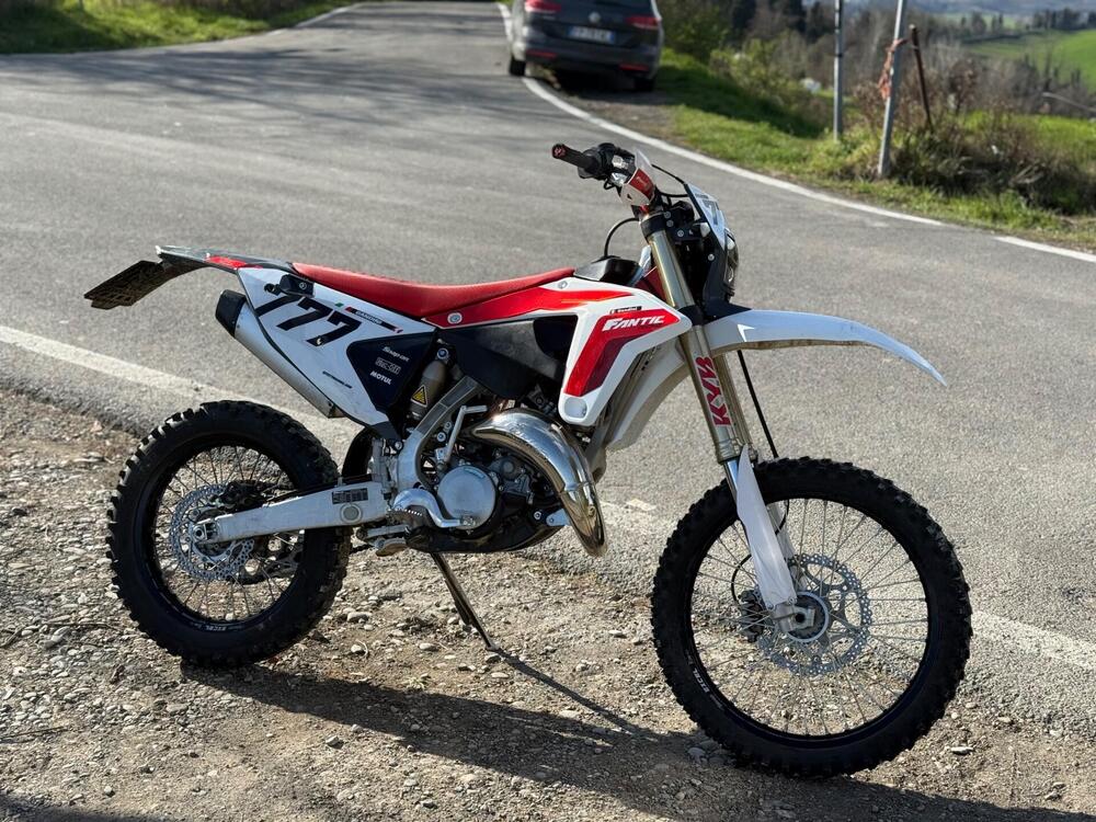 Fantic Motor XE 125 (2024) (2)