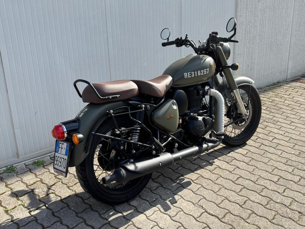 Royal Enfield Classic 350 (2021 - 26) (3)