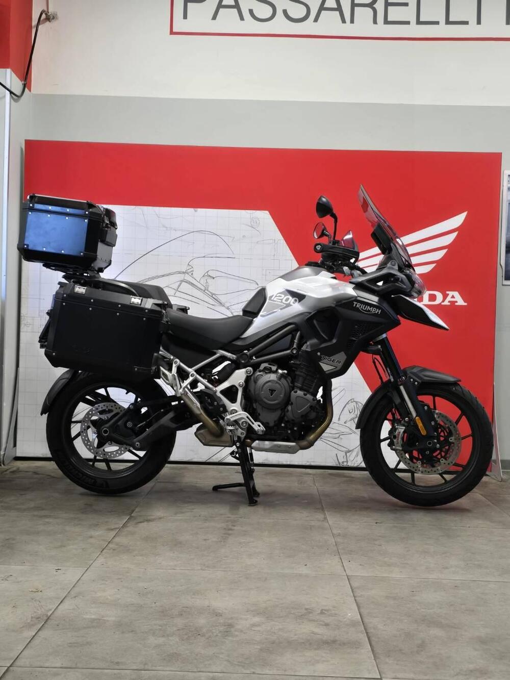 Triumph Tiger 1200 GT Pro (2024 - 26) (4)