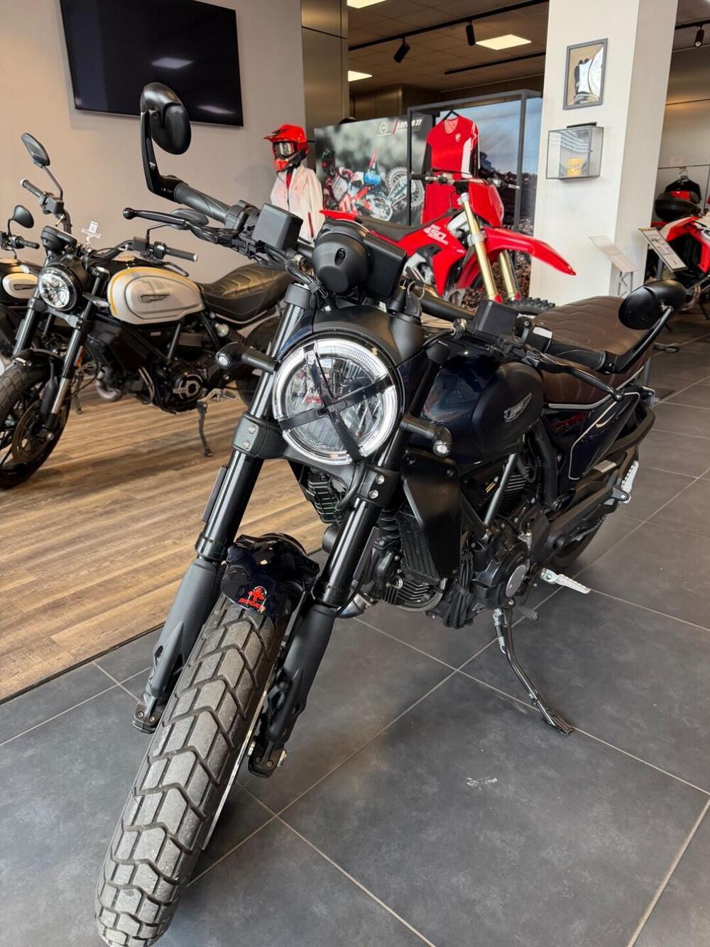 Ducati Scrambler 800 Nightshift (2025 - 26) (7)