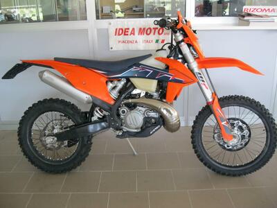 KTM 300 EXC E TPI (2022) usata