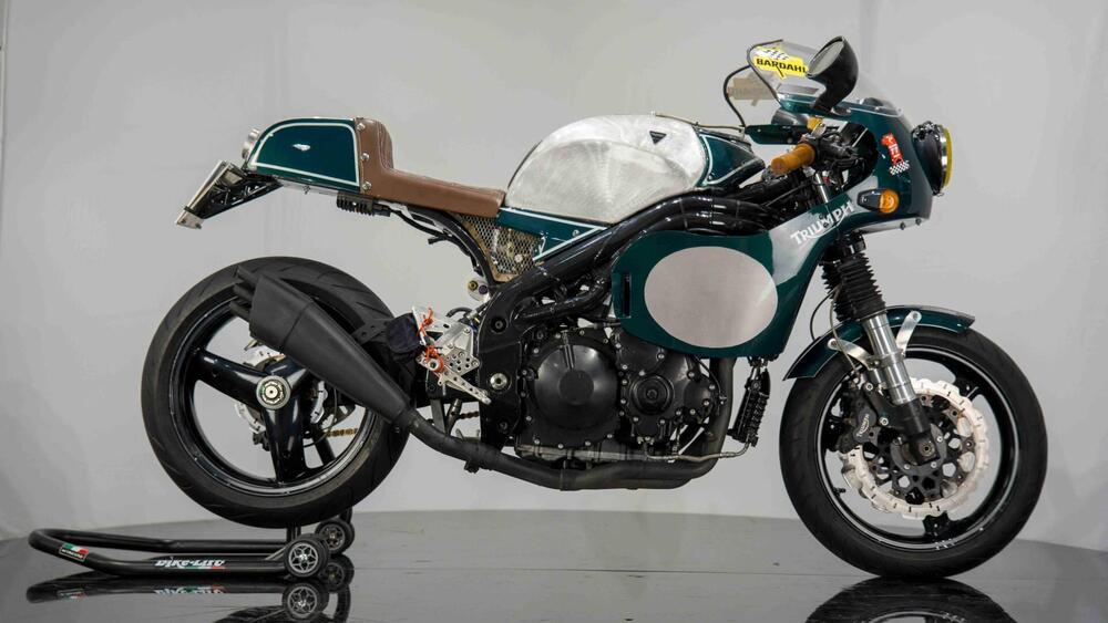 Triumph Daytona 955 I (1999 - 01) (5)