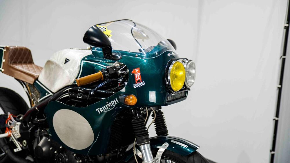 Triumph Daytona 955 I (1999 - 01) (10)