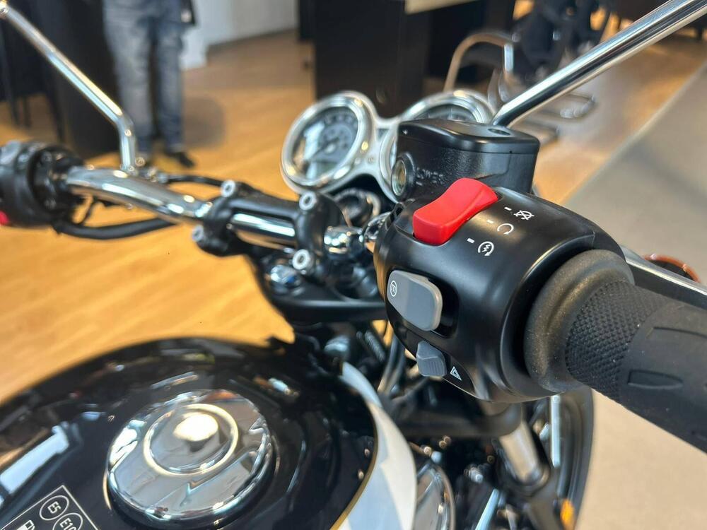 Triumph Bonneville T100 (2026) (7)