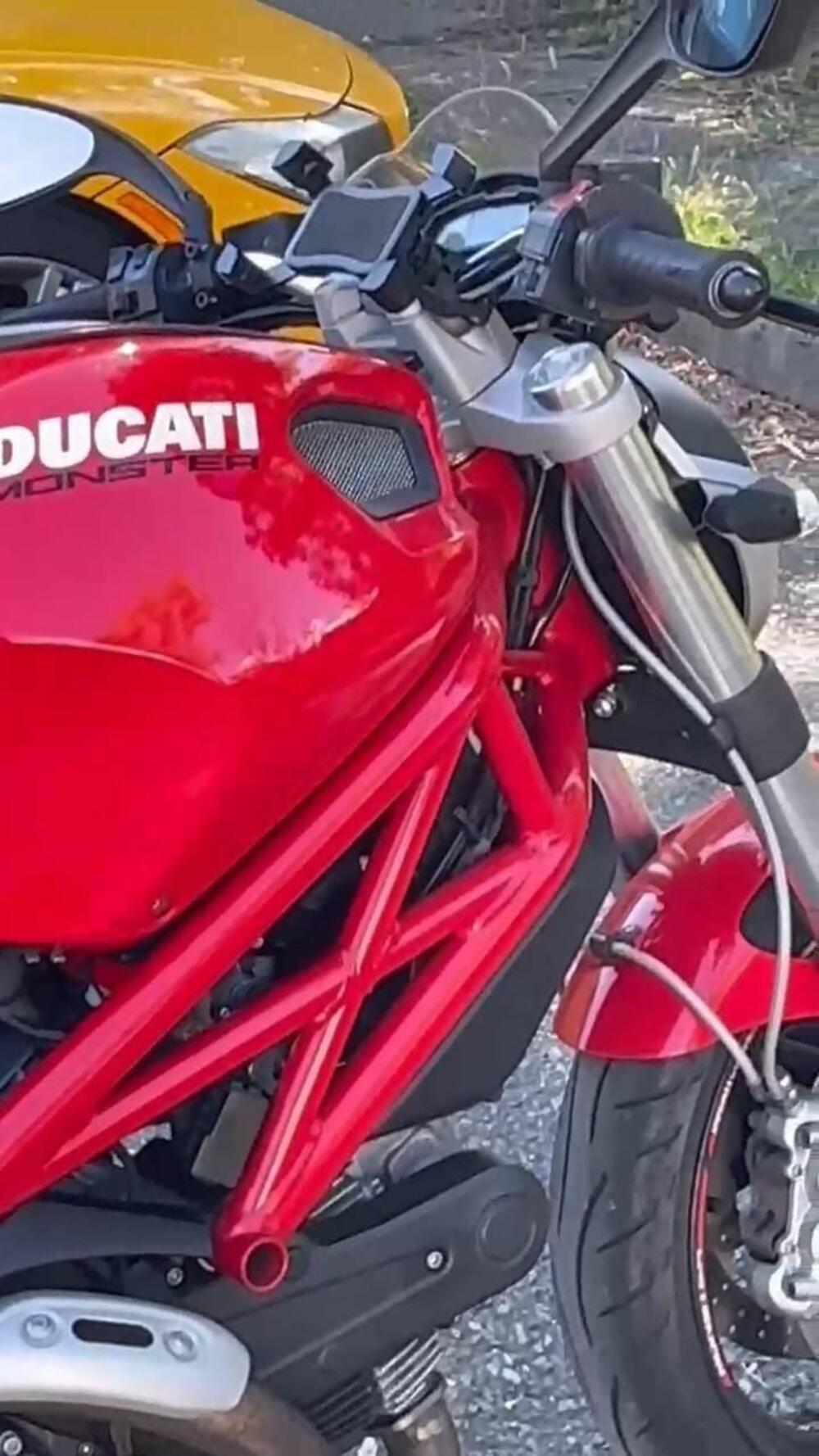Ducati Monster 696 Plus (2007 - 14) (5)
