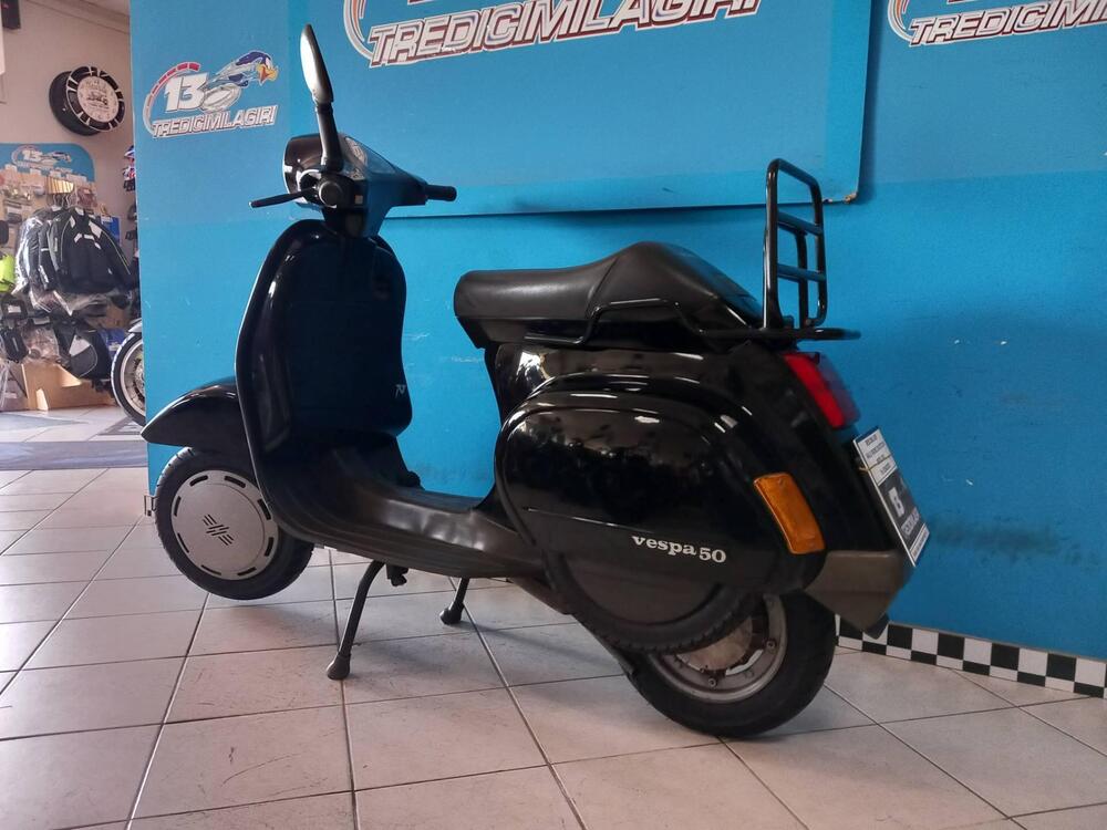 Piaggio VESPA 50 V 2T (6)