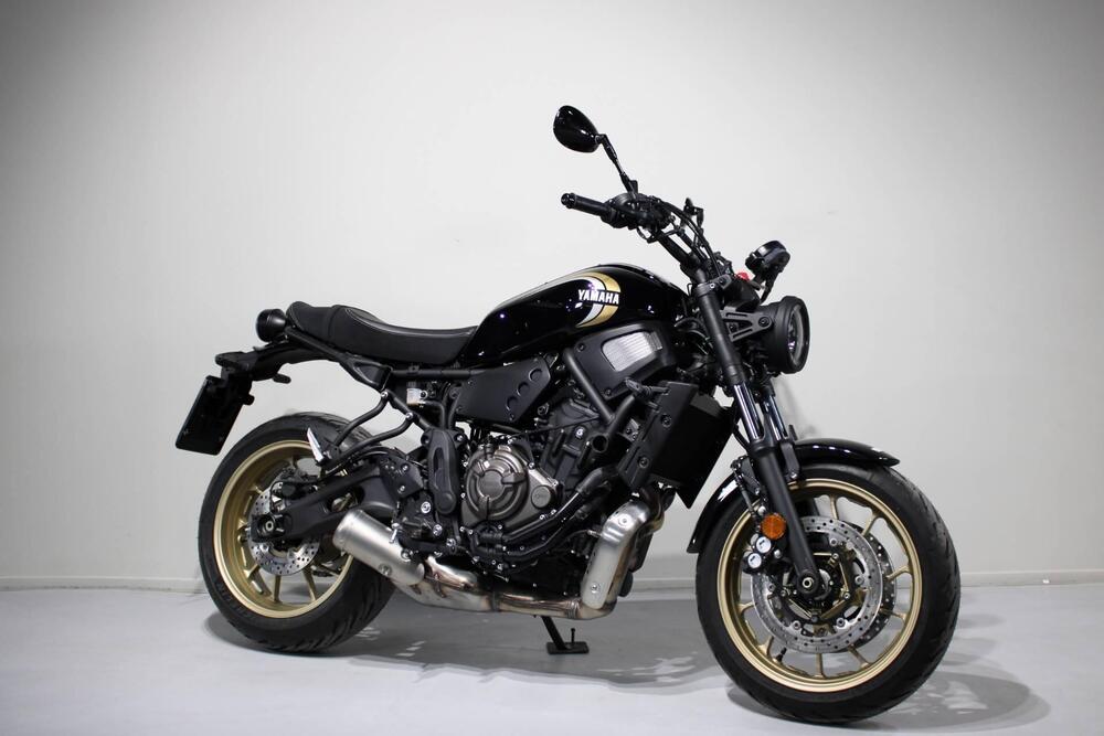 Yamaha XSR 700 (2022 - 26) (2)