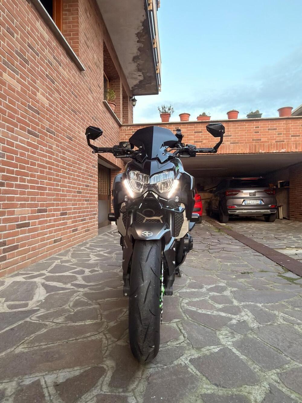 Kawasaki Z 900 (2021 - 24) (4)