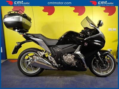 Honda VFR 1200 F DCT ABS (2010 - 16) usata