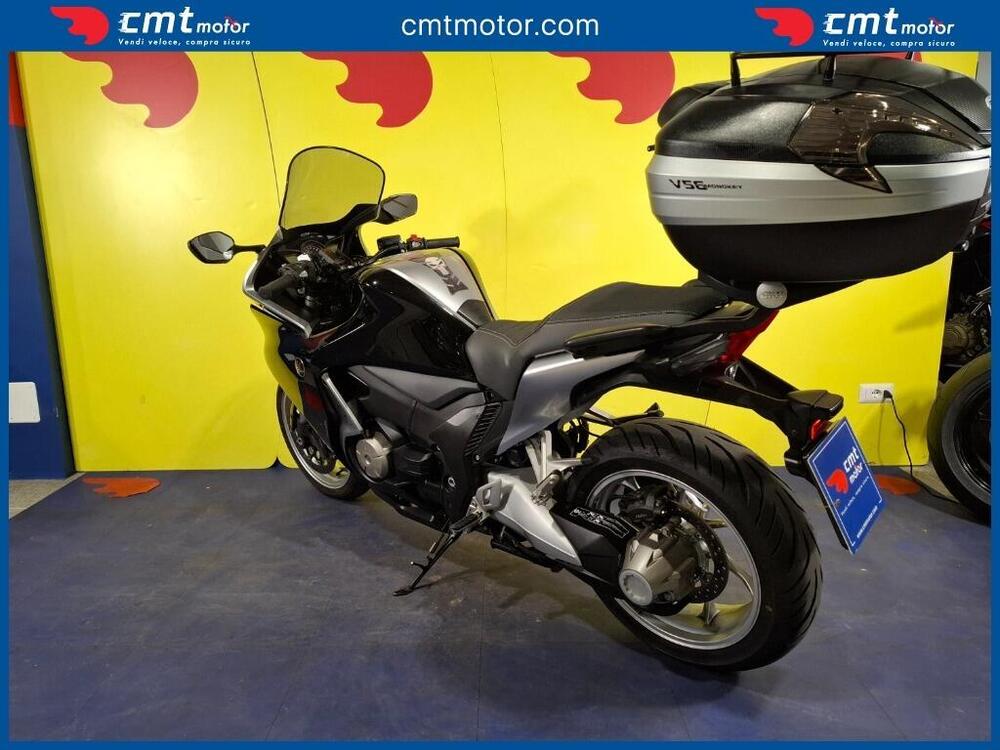 Honda VFR 1200 F DCT ABS (2010 - 16) (7)