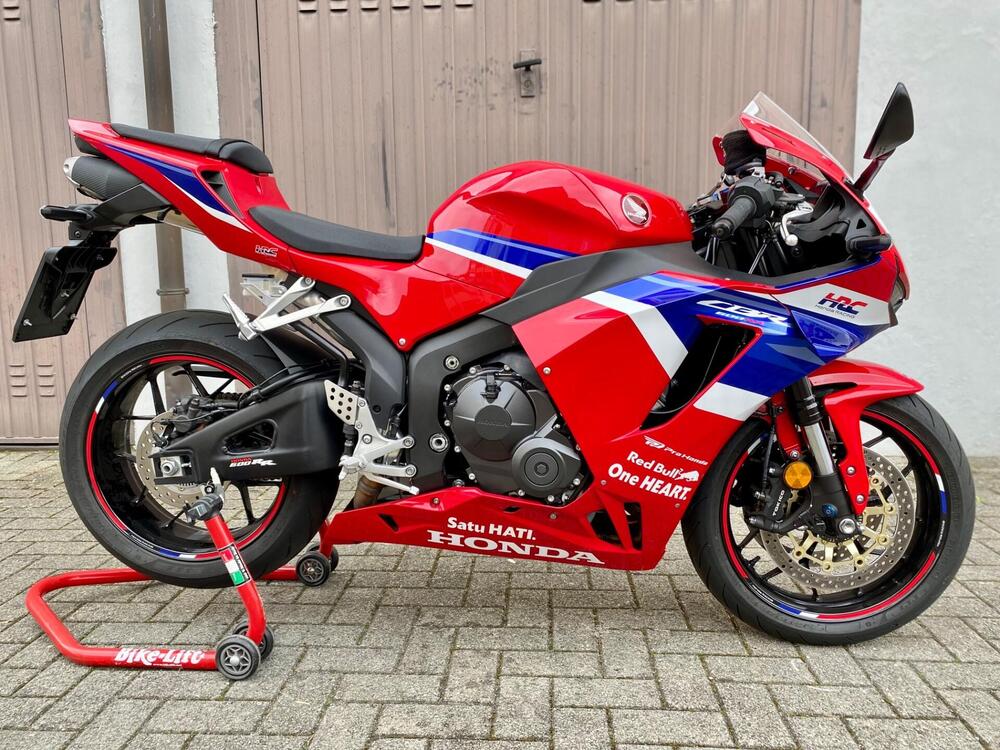 Honda CBR 600 RR (2024 - 26)