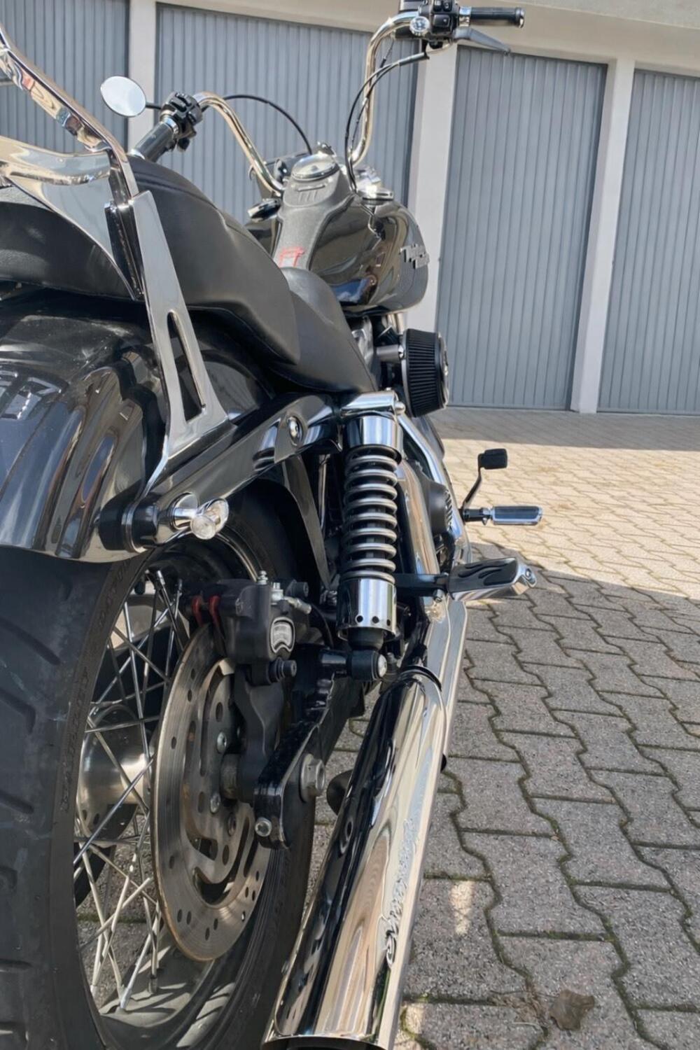 Harley-Davidson 1584 Street Bob (2008 - 15) - FXDB (15)