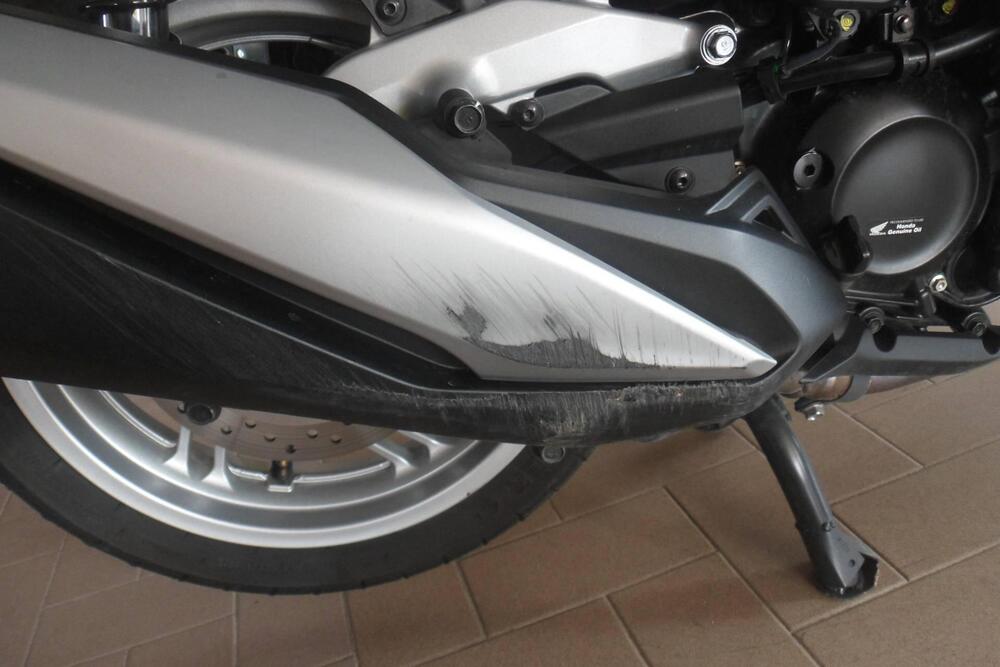 Honda SH 350 (2021 - 24) (11)