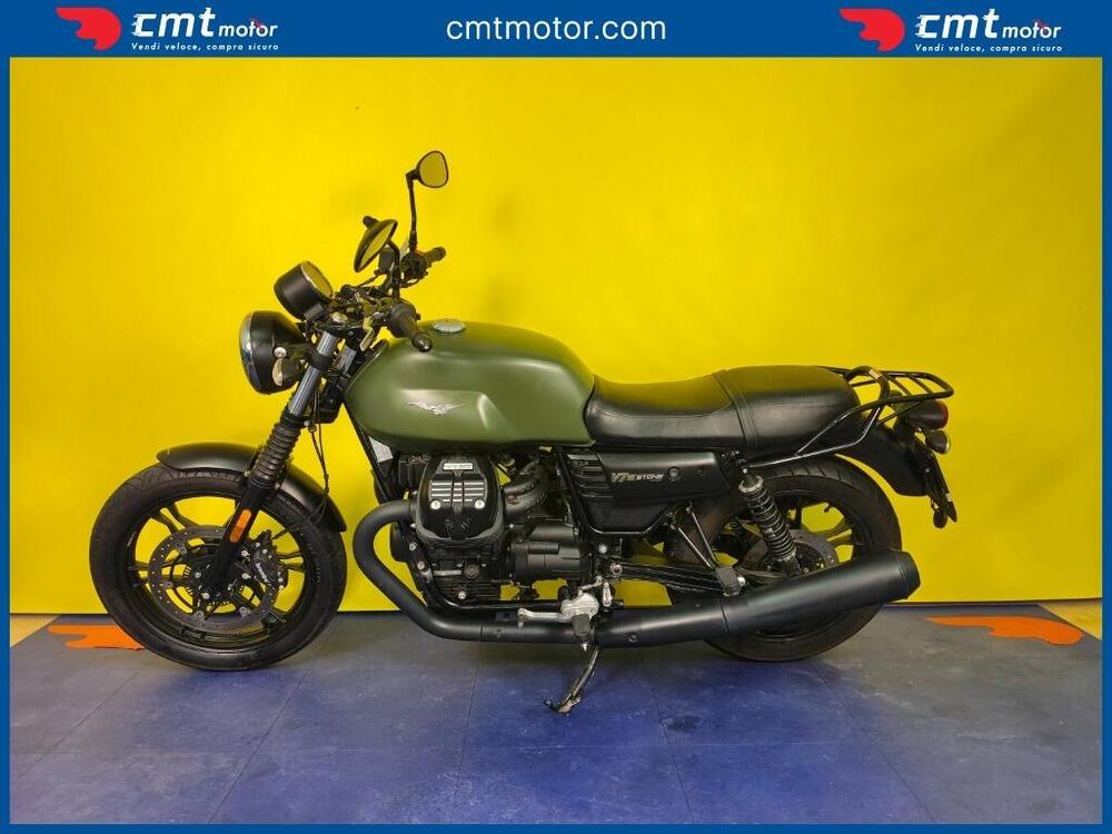 Moto Guzzi V7 III Stone (2017 - 20) (3)