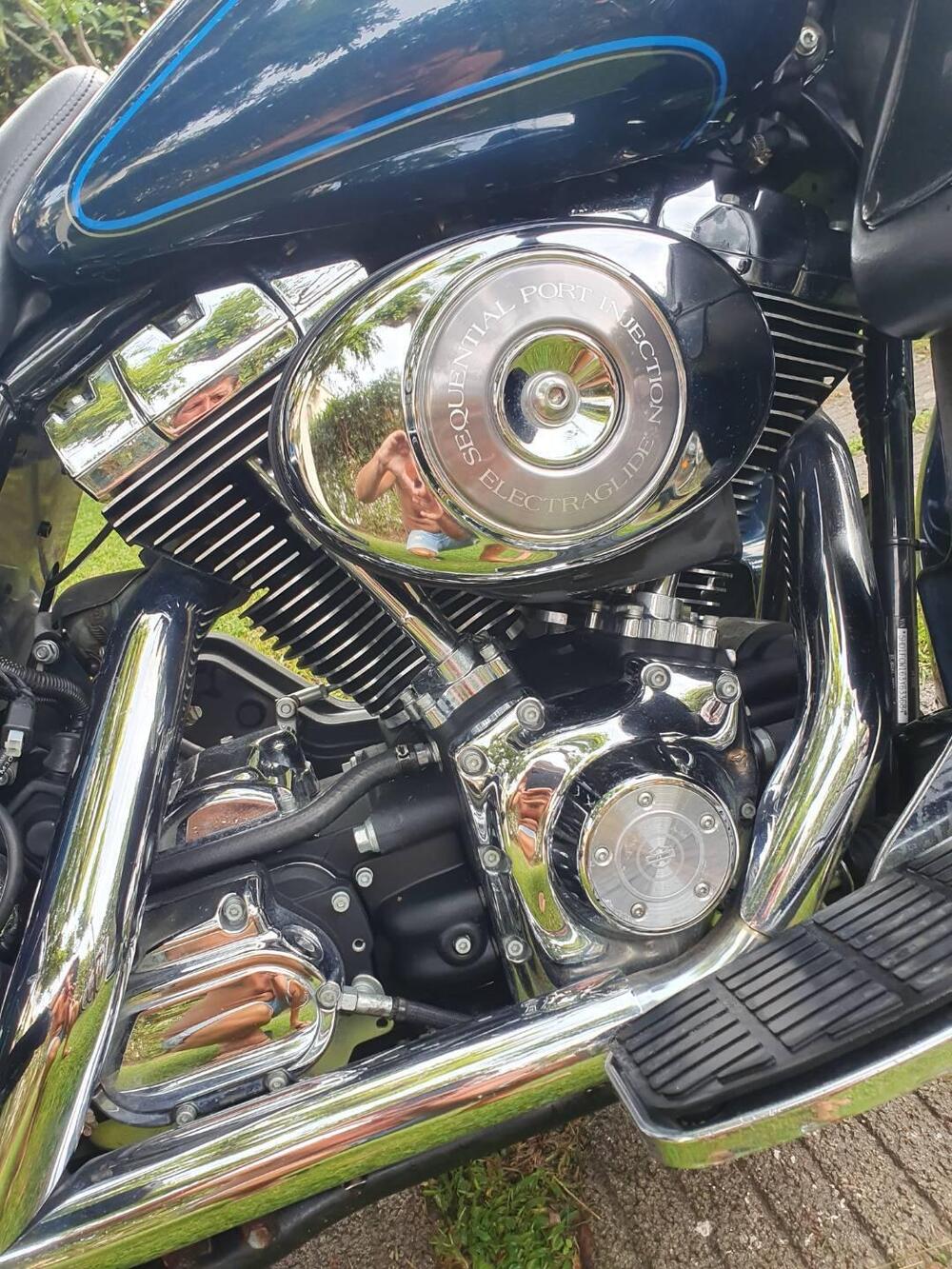 Harley-Davidson 1450 Electra Glide Ultra Classic (2003 - 05) - FLHTCUI (13)