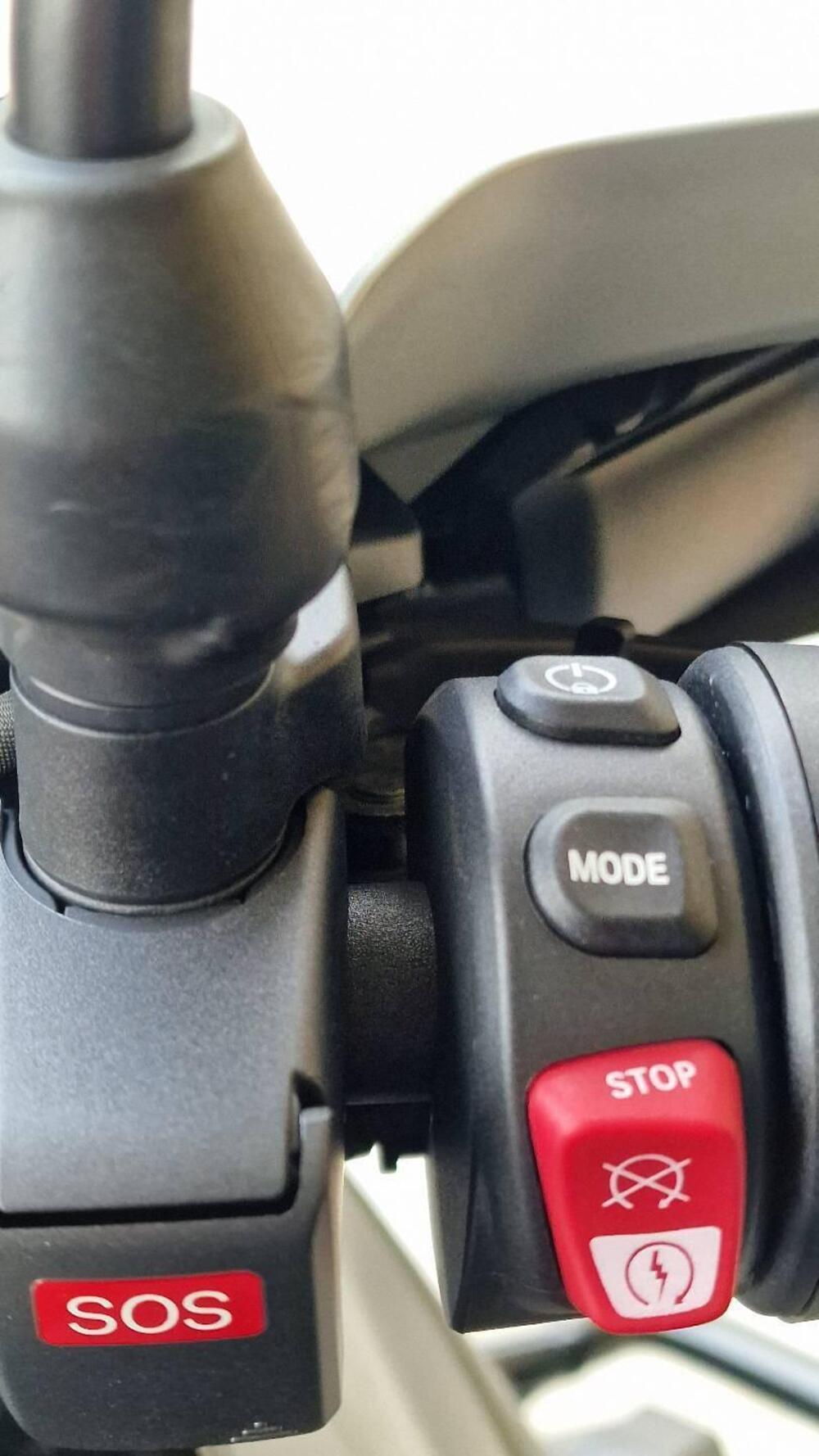 Bmw R 1300 GS Triple Black (2023 - 26) (8)