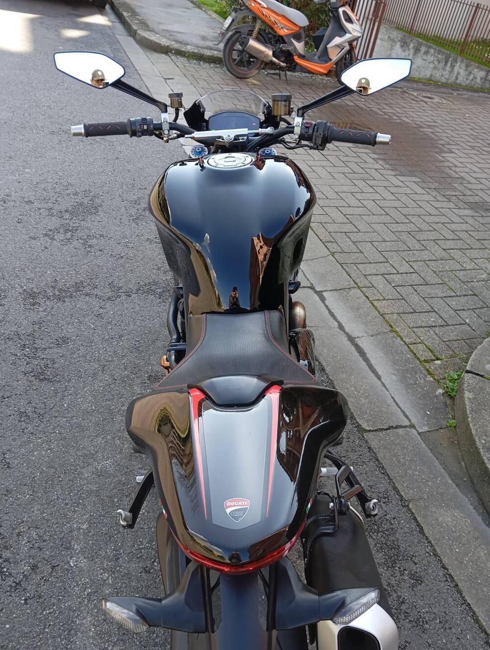 Ducati Monster 1200 R (2016 - 19) (11)