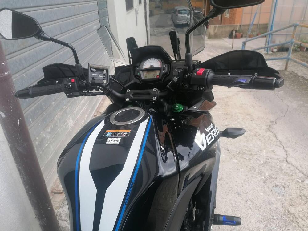 Kawasaki Versys 650 Tourer Plus (2021) (5)