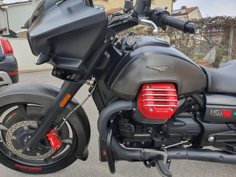 Moto Guzzi MGX 21 1400 (2016 - 20) (8)