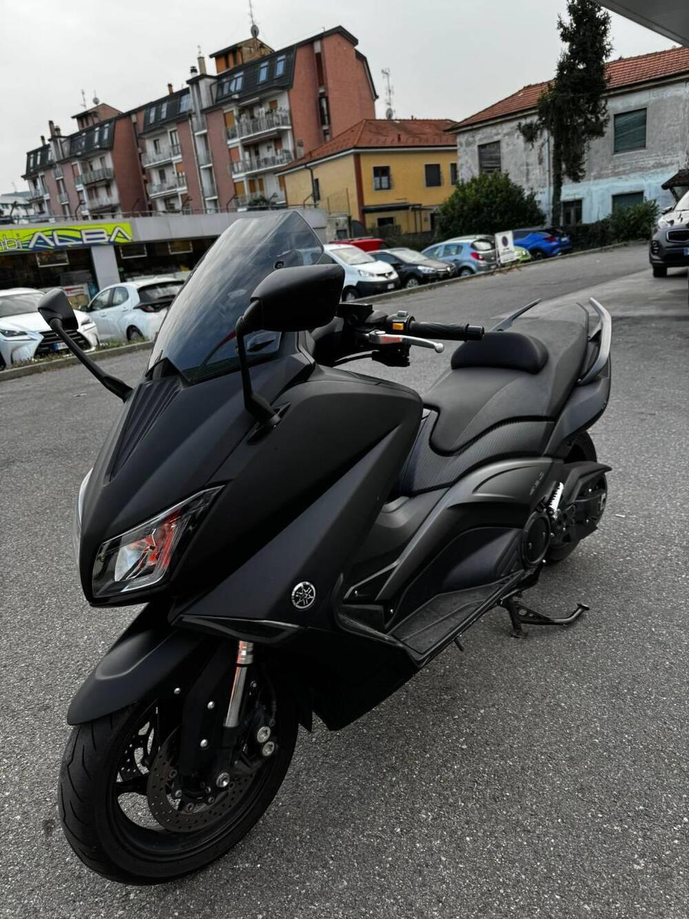 Yamaha T-Max 530 (2015 - 16)