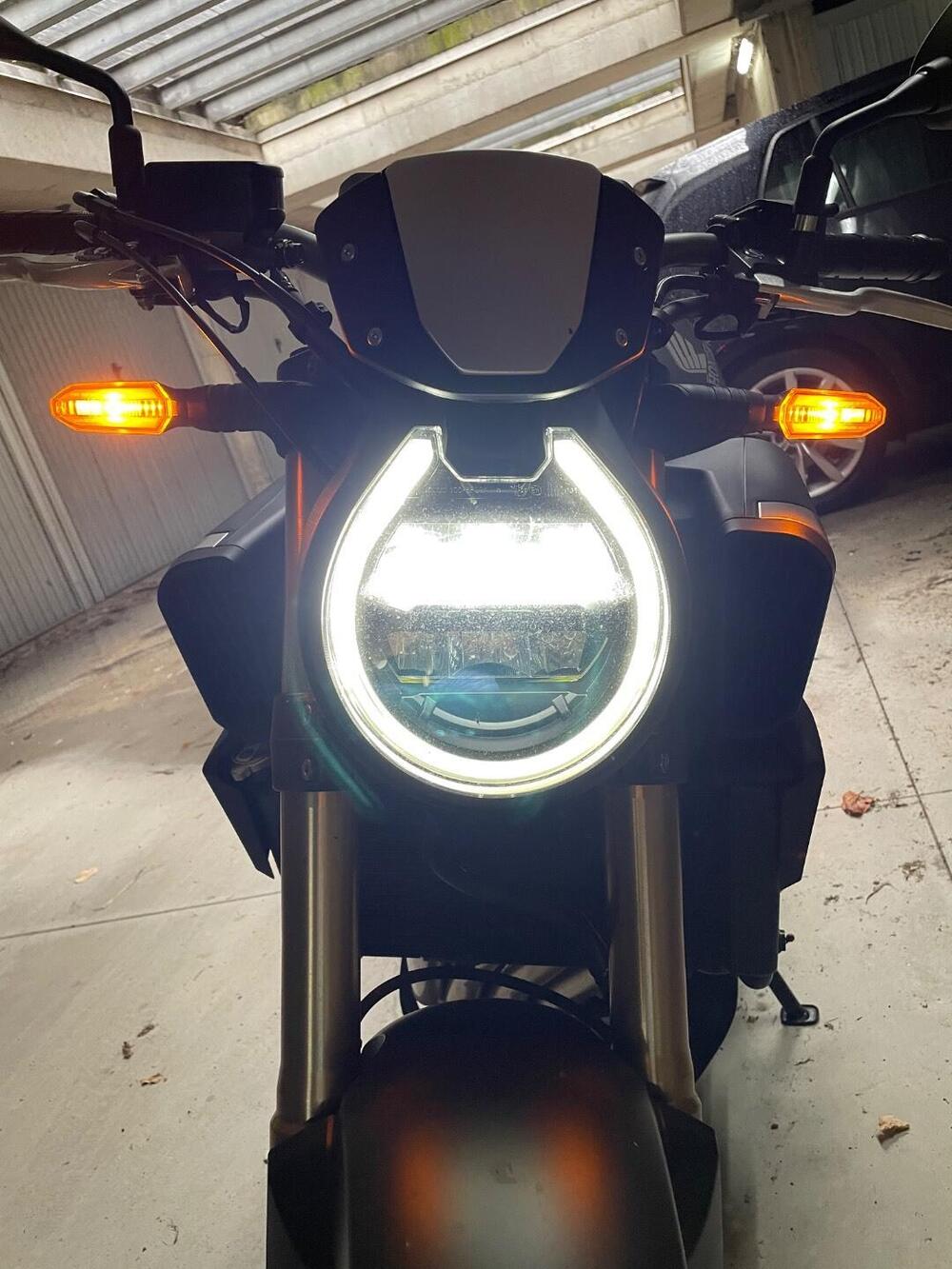 Honda CB 650 R (2024 - 25) (3)