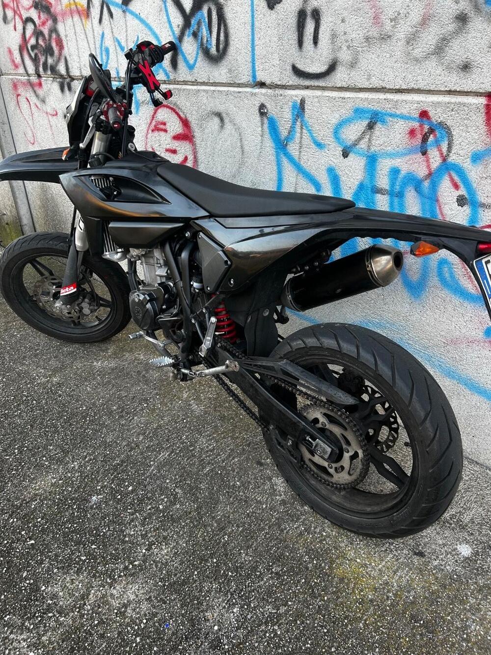 Betamotor RR 125 4T Motard T (2023 - 24) (3)