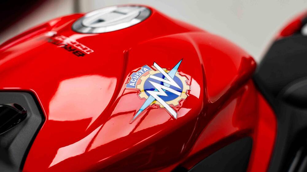 MV Agusta Brutale 1000 RS (2022 - 26) (12)