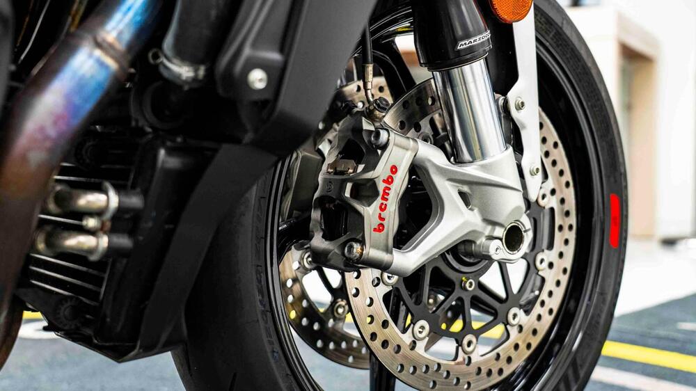 MV Agusta Brutale 1000 RS (2022 - 26) (15)