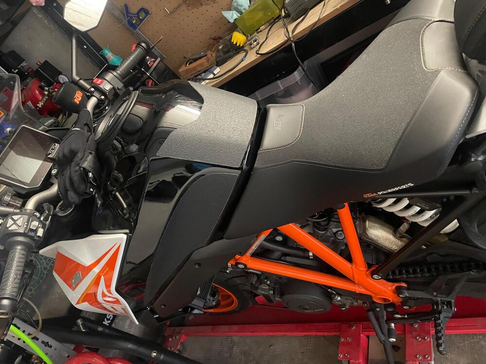 KTM 1290 Super Duke GT (2019 - 20) (5)
