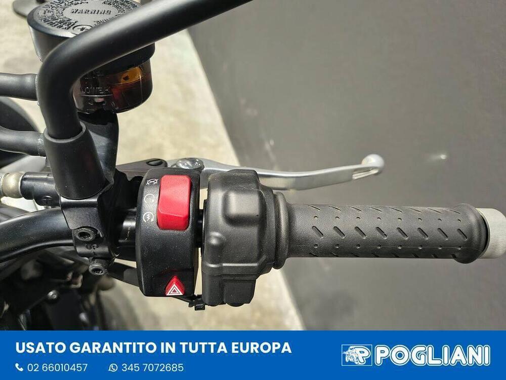 Triumph Street Twin 900 (2017 - 18) (7)