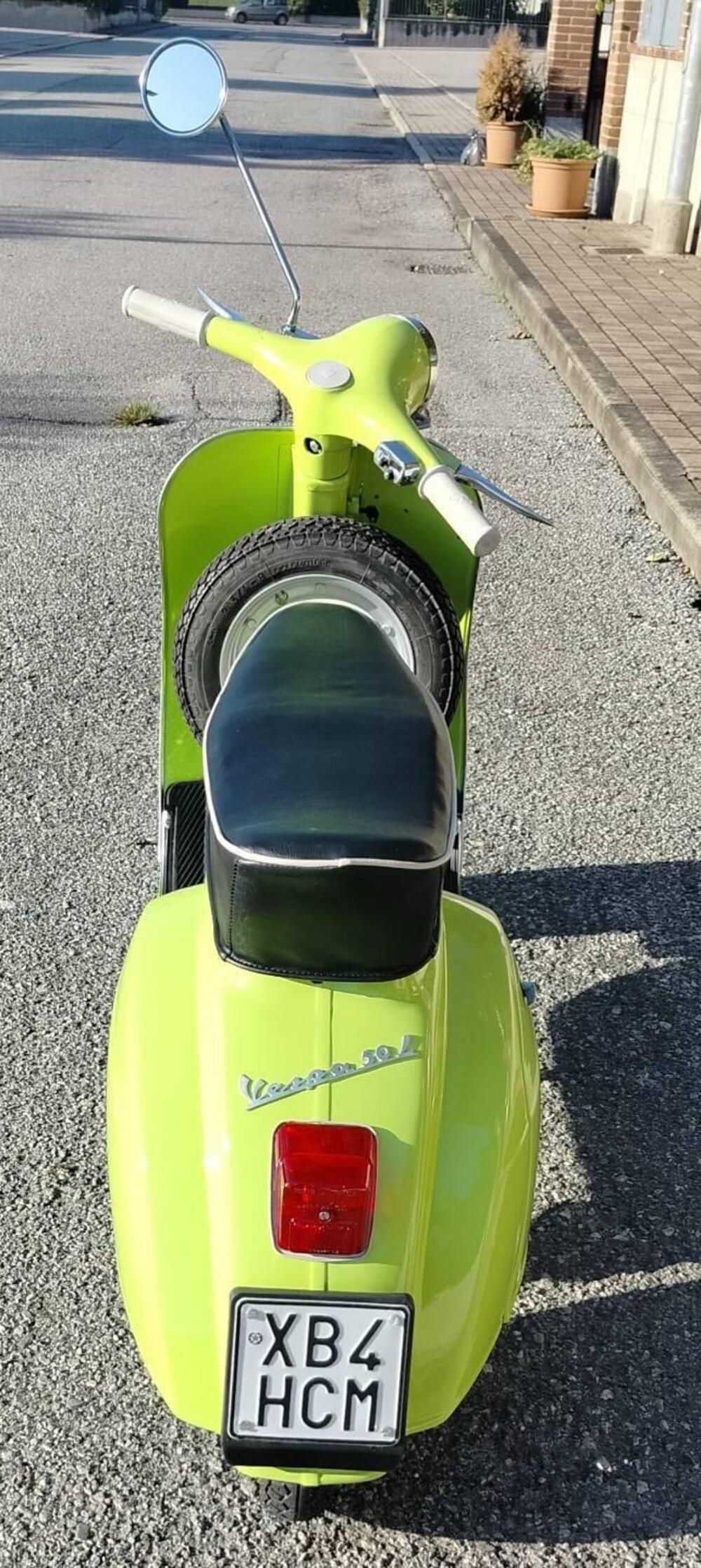 Piaggio VESPA 50 L (3)