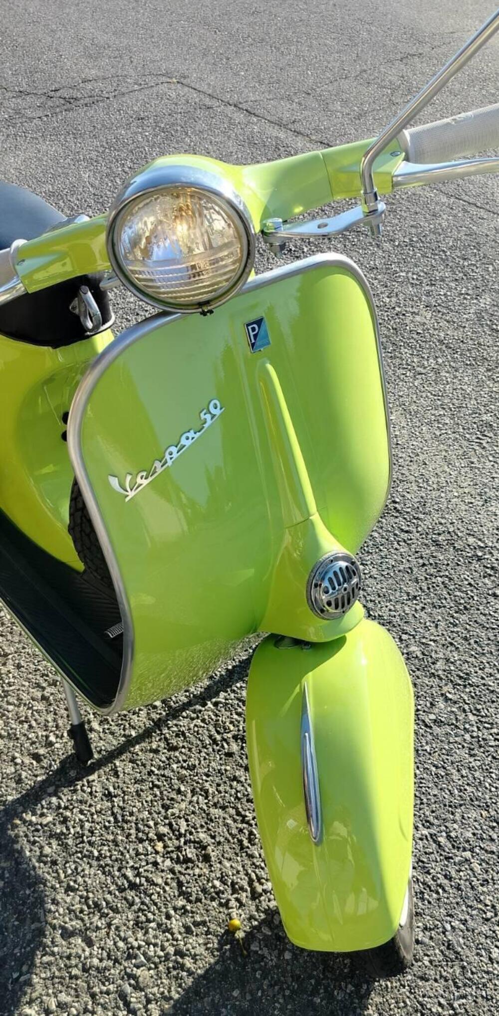 Piaggio VESPA 50 L (6)