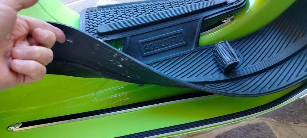 Piaggio VESPA 50 L (13)