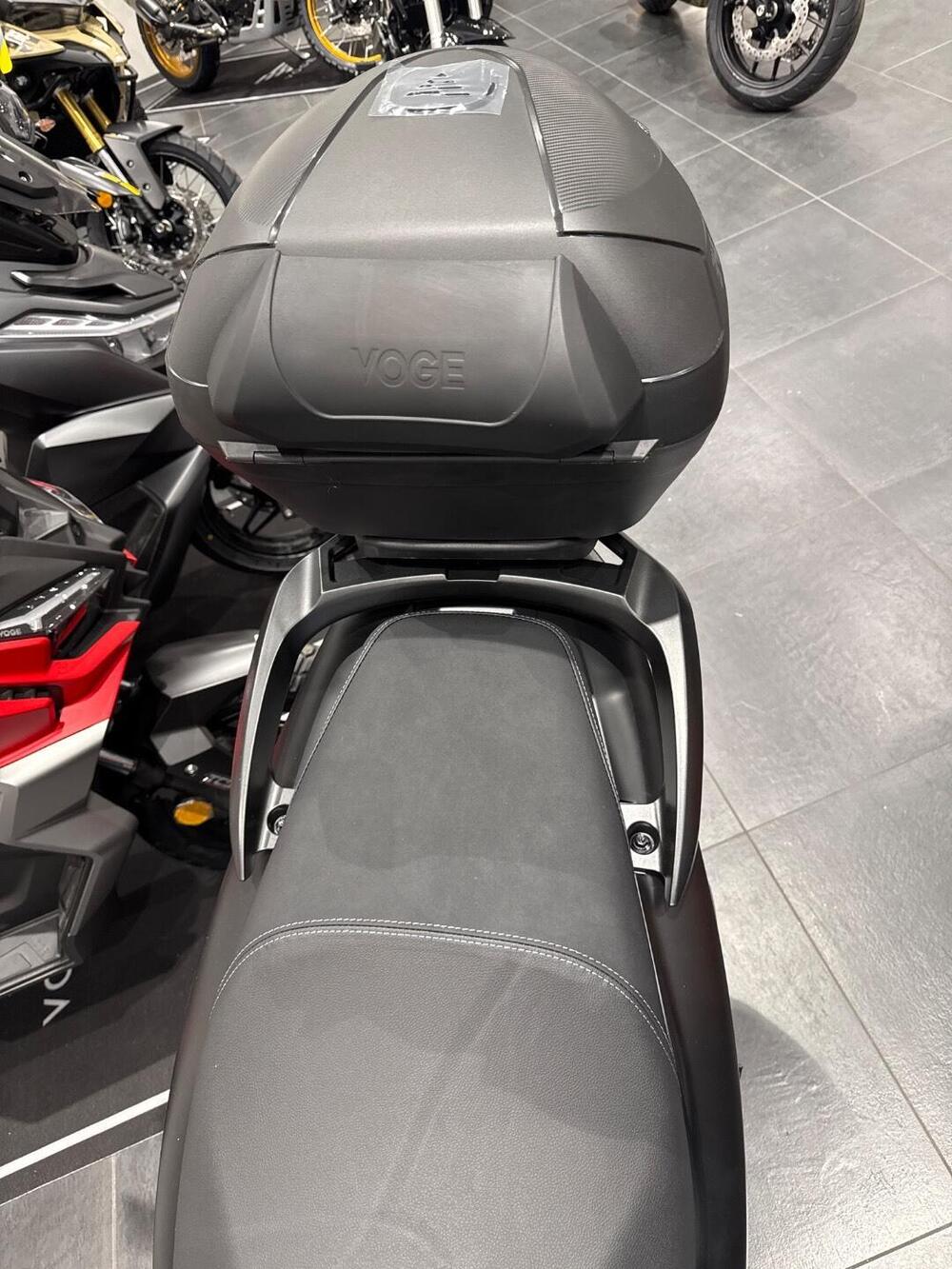 Voge Sfida SR16 200 (2025 - 26) (2)