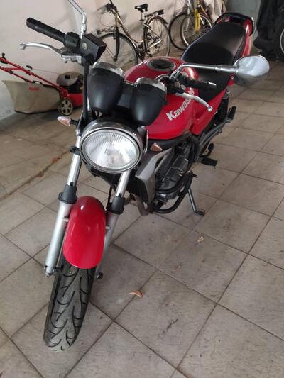 Kawasaki ER-5 500 (2001 - 06) usata