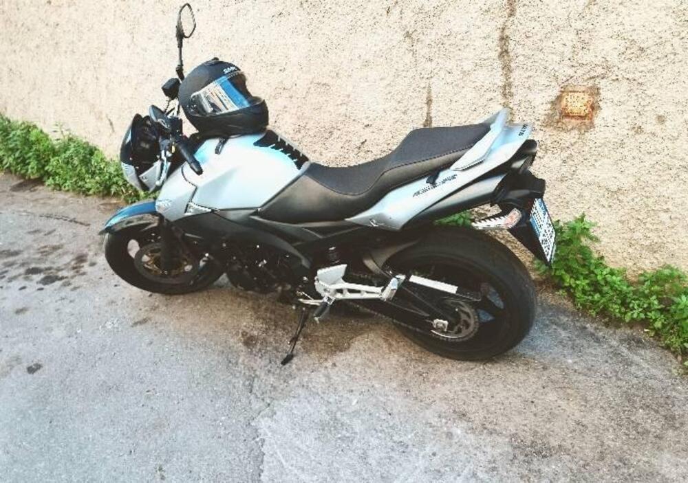 Suzuki GSR 600 (2006 - 11)