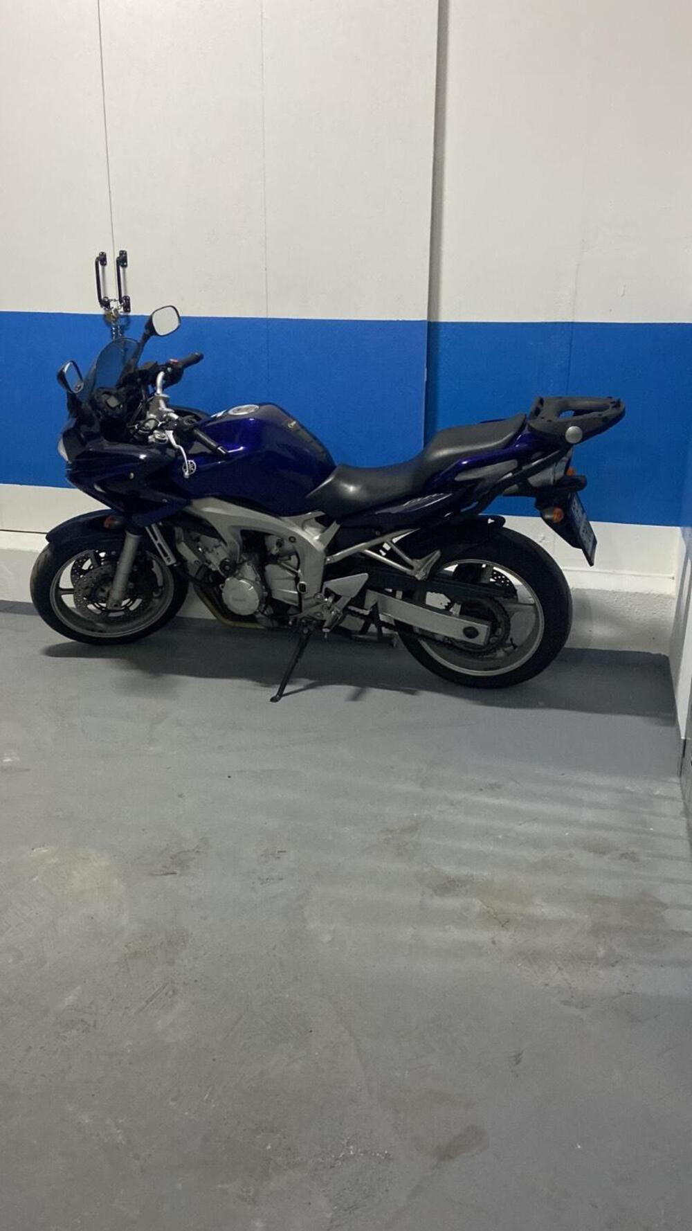 Yamaha FZ6 (2004 - 07) (3)