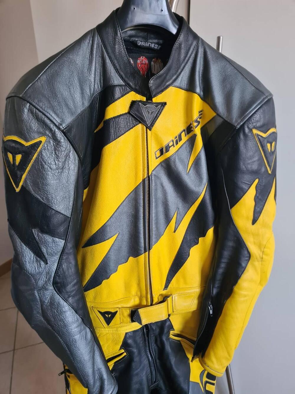 TUTA DAINESE DIVISIBILE TG 52 MAI CADUTA (3)