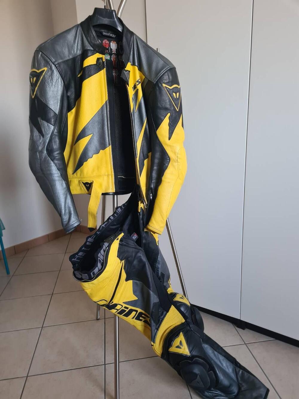 TUTA DAINESE DIVISIBILE TG 52 MAI CADUTA (8)
