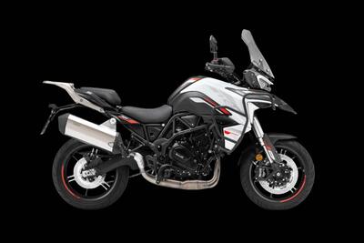 Benelli TRK 702 (2026) nuova