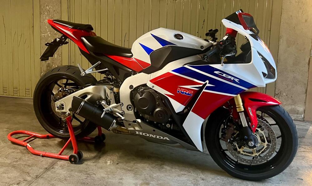 Honda CBR 1000 RR Fireblade (2012 - 16)