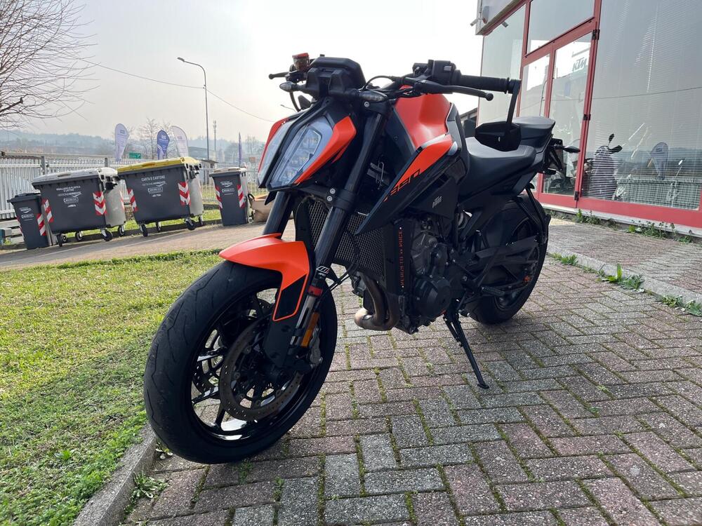 KTM 890 Duke (2021 - 23) (6)