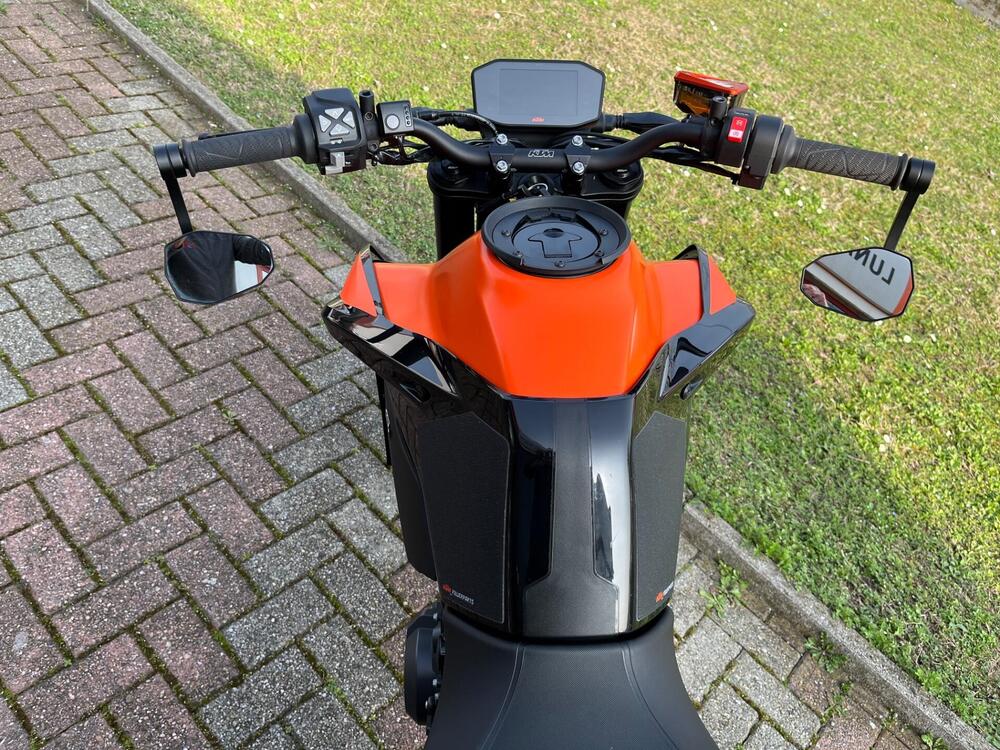 KTM 890 Duke (2021 - 23) (12)