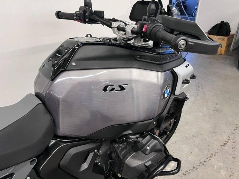 Bmw R 1300 GS Adventure (2025 - 26) (9)