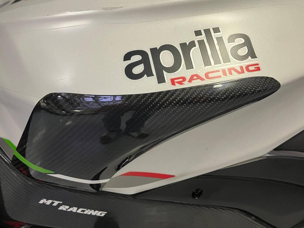 Aprilia Tuono V4 (2021 - 24) (7)