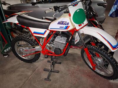 KTM 250 MC d'epoca